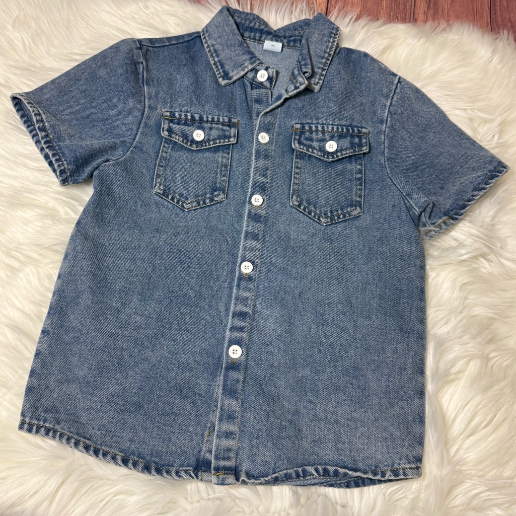 Shein Youth Boy Size 7y Classic Blue Denim Button Down Short Sleeve Shirt